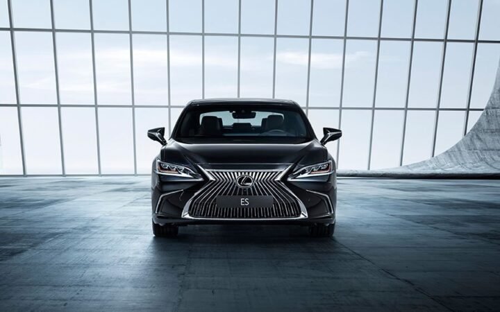 2019 Lexus ES